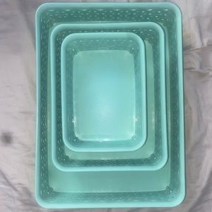 Plastic organizers